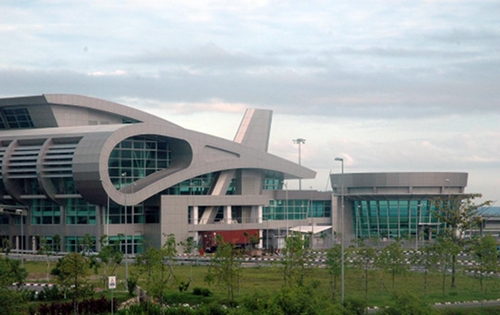 kota_kinabalu_terminal_exterieur