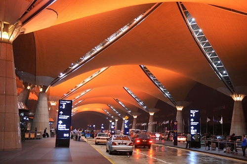 kuala_lumpur_terminal_nuit